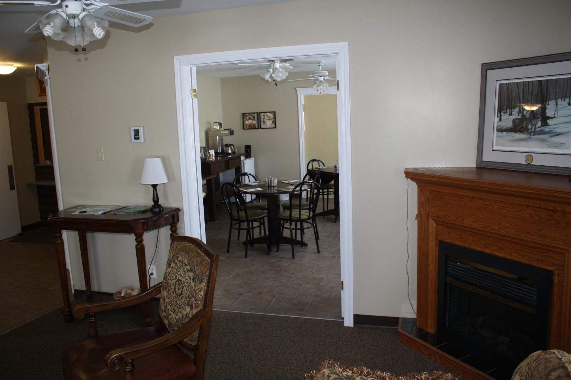 The Country Inn Motel Gander Exterior photo